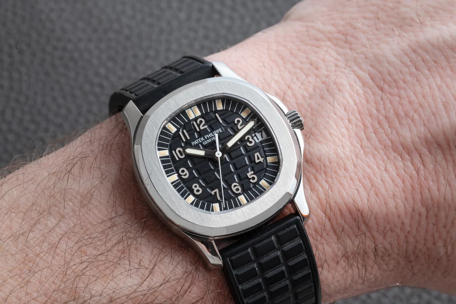The Best Patek Philippe Rubber Straps for Luxury Watch Enthusiasts