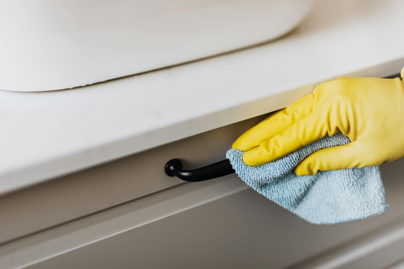 Kitchen Deep Cleaning Dubai That Restores Shine Instantly