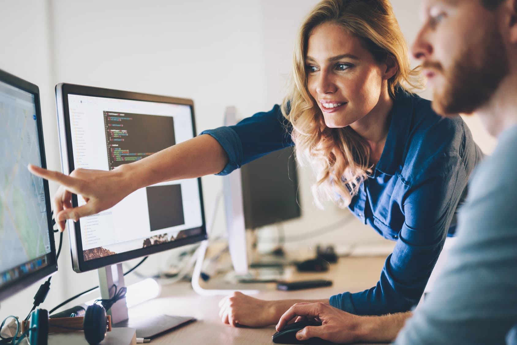Elevate Your Brand: Choosing the Right Social Media Agency for Growth