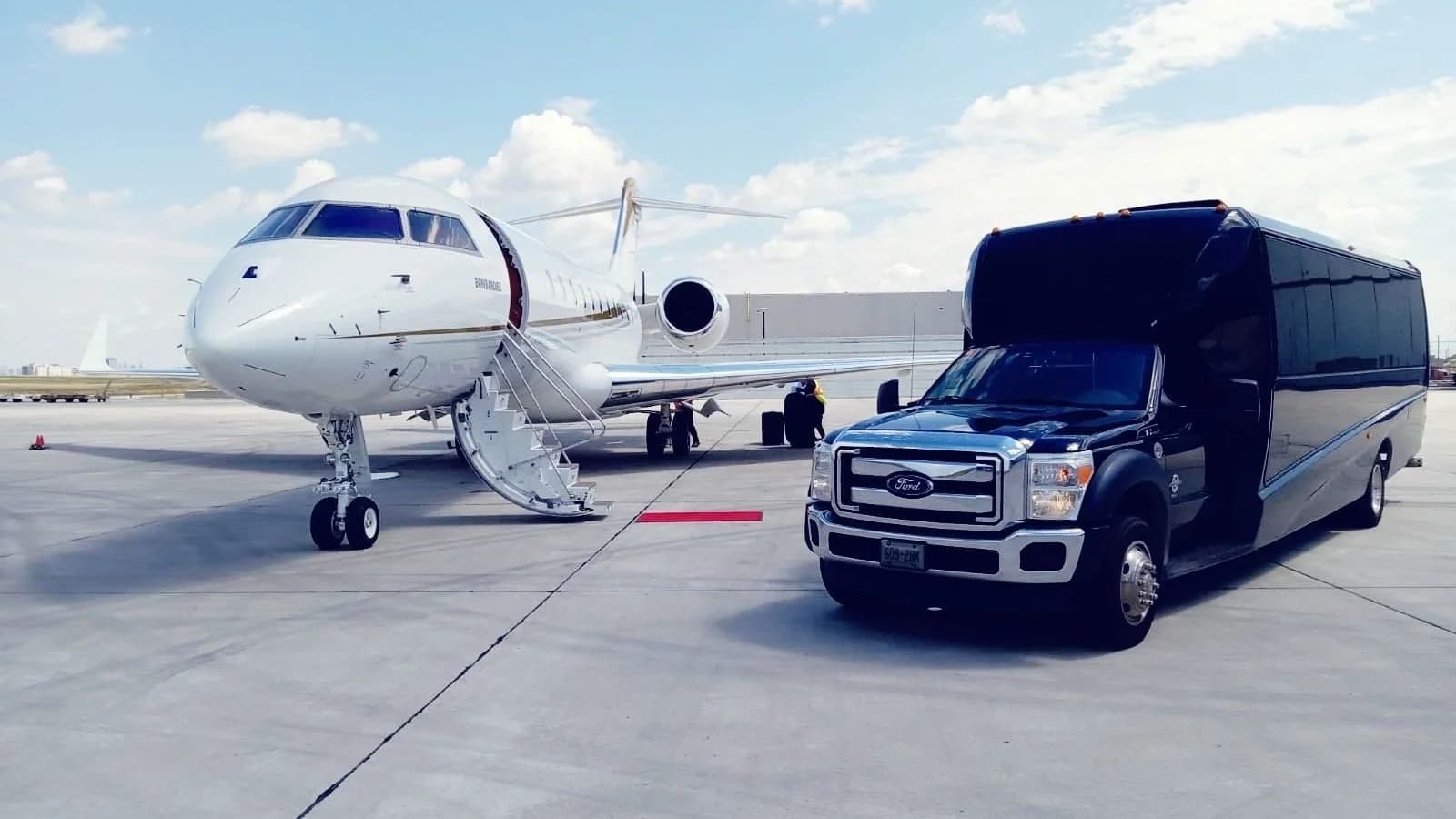 Executive Seattle to Vancouver Car Service for Professionals