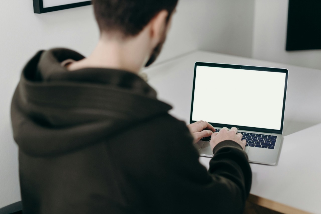 Improving Workplace Safety Communication With Real-Time Alerts