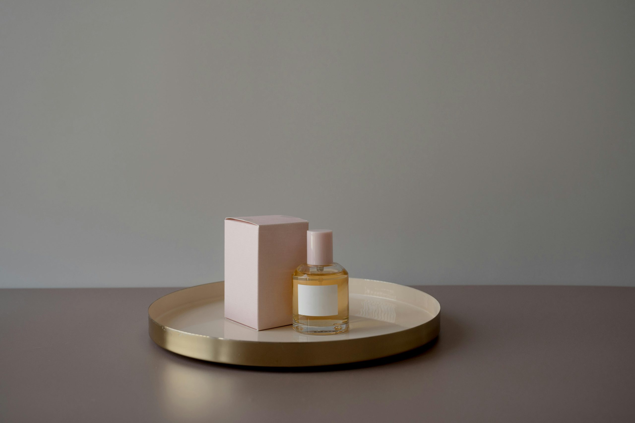 Jimmy Choo Perfume Guide: Finding Your Perfect Bottle